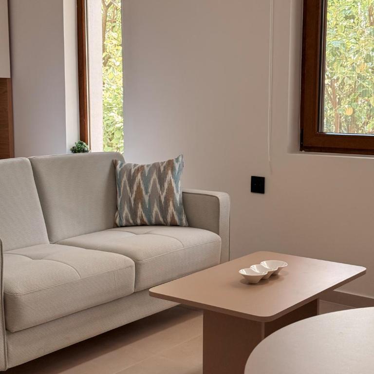 Mimista Apartments - Cozy & Spacious Studio - Apartment mit 1 Schlafzimmer - 32