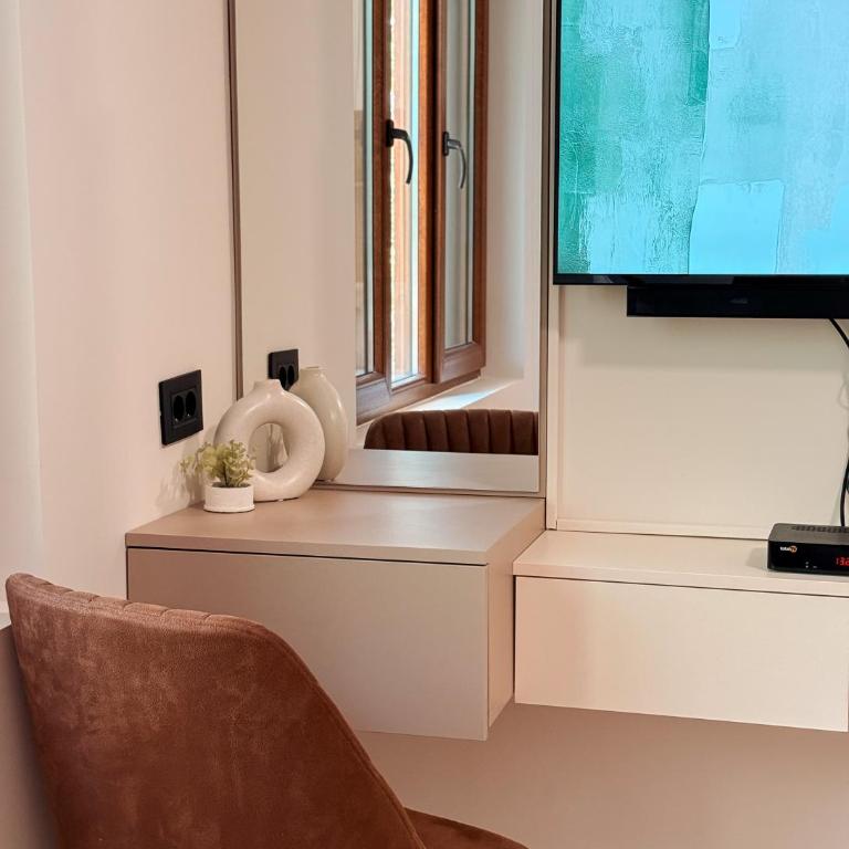 Mimista Apartments - Cozy & Spacious Studio - Apartment mit 1 Schlafzimmer - 38