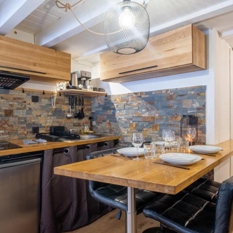 Apt with nice view near the center of Chamonix - Appartement - 7