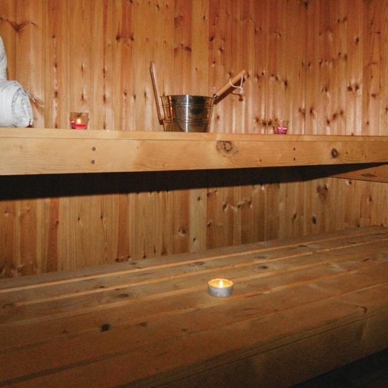 Villa Serena - Appartamento con 2 Camere da Letto - 50