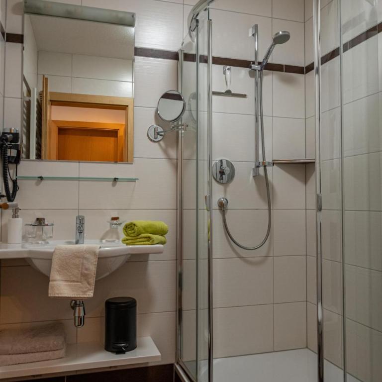 Appartement Bergzeit Gerlos - Apartment mit 3 Schlafzimmern und Dusche - 9
