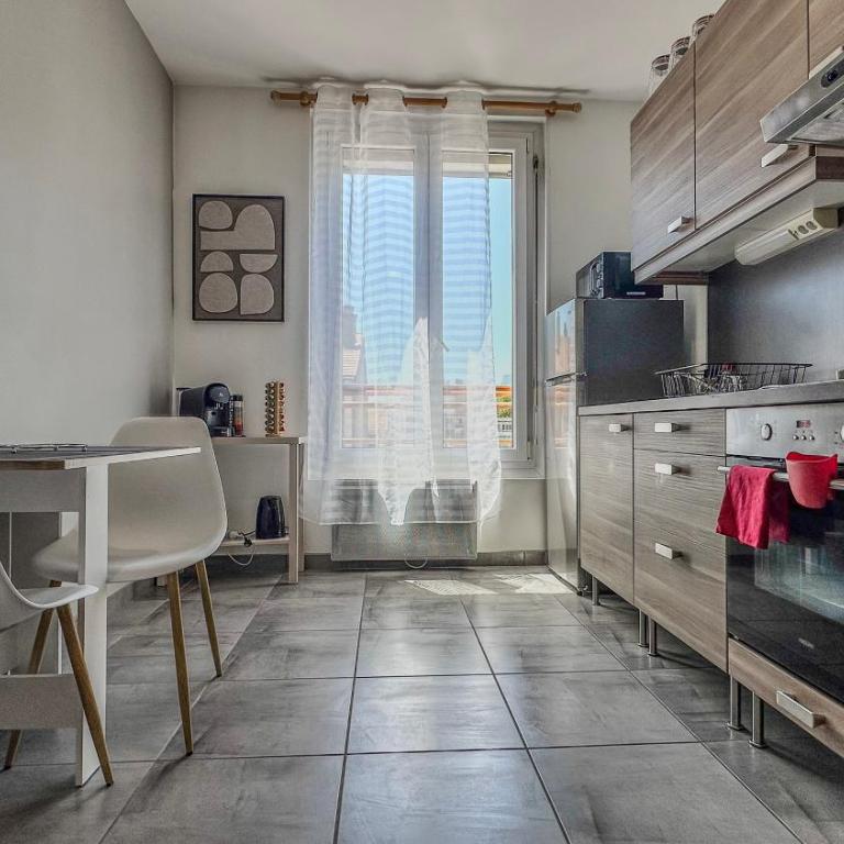 L'Elysée Grenoblois - One-Bedroom Apartment - 4