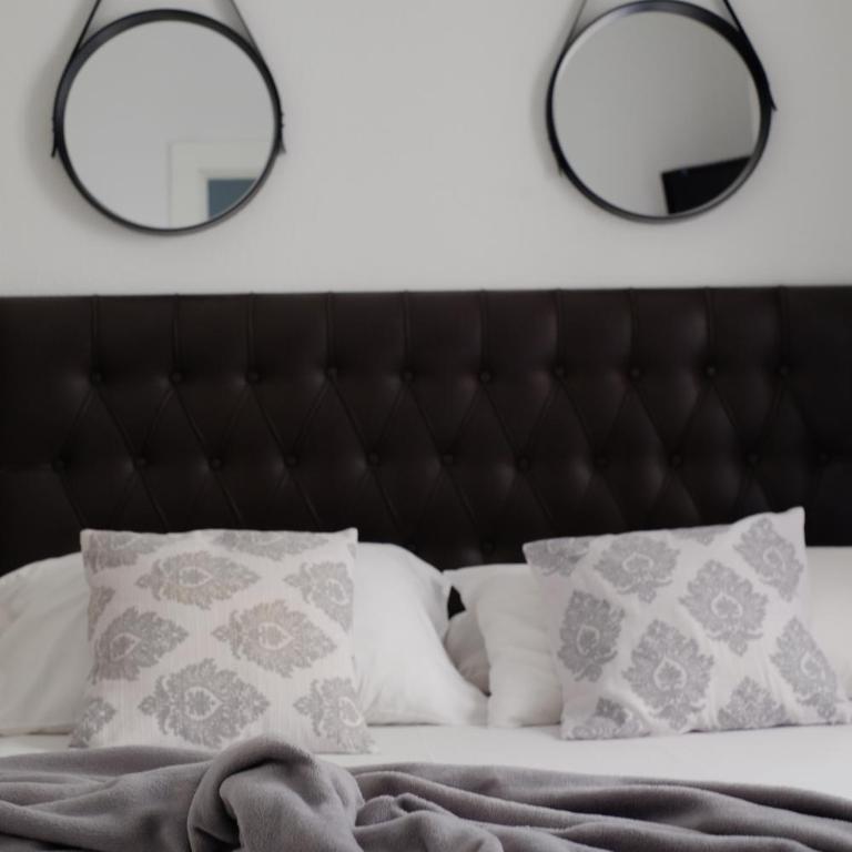 Vázquez de Mella Boutique Gran Vía - Economy Double Room - 1