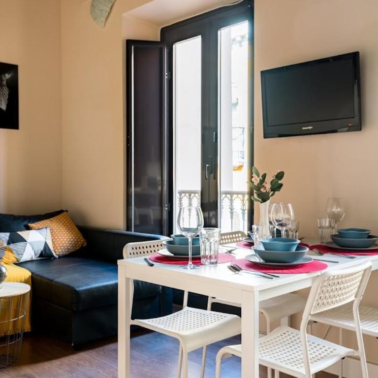 Duplex Trajano Estupenda Terraza - Apartamento de 1 dormitorio - 5