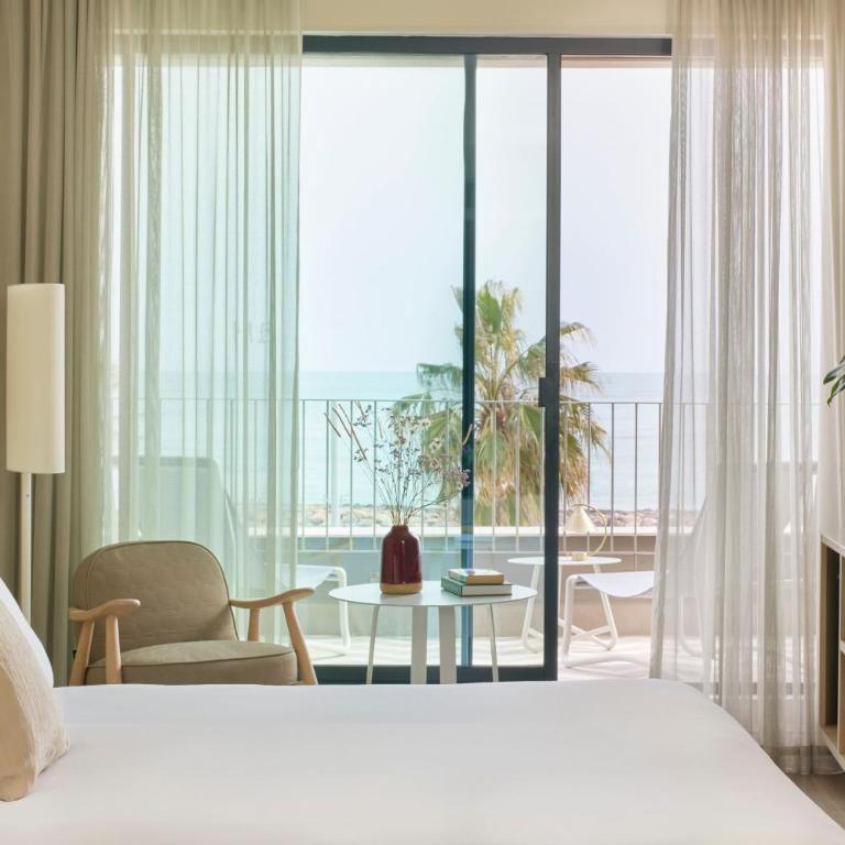 ME by Meliá Sitges Terramar - Suite Junior Extra ME + con vistas al mar - 1