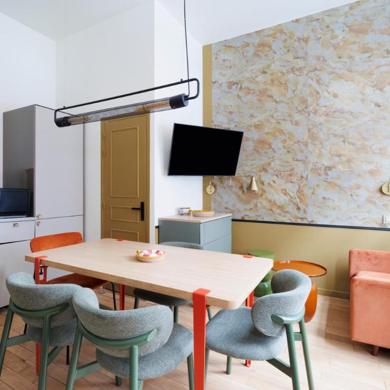 Cozy flat with jacuzzi - 2bdr - Appartement 2 Chambres - 17