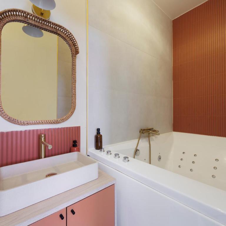 Cozy flat with jacuzzi - 2bdr - Appartement 2 Chambres - 7