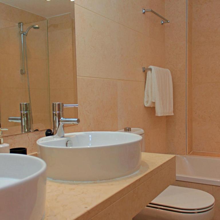 Garden App. Golf at Sea Estepona - Three-Bedroom Apartment with Water View - 24