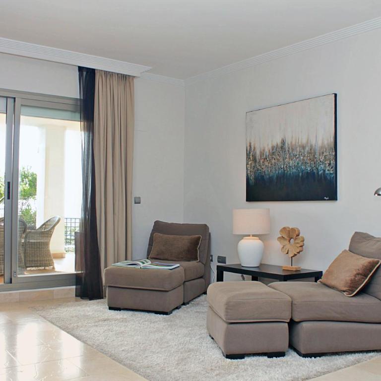 Garden App. Golf at Sea Estepona - Three-Bedroom Apartment with Water View - 14