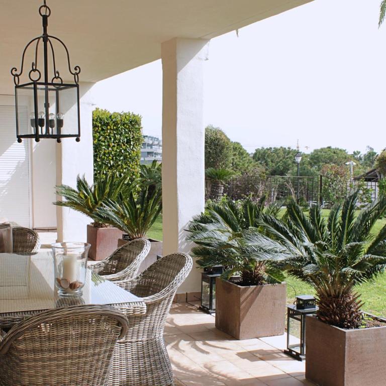 Garden App. Golf at Sea Estepona - Three-Bedroom Apartment with Water View - 15