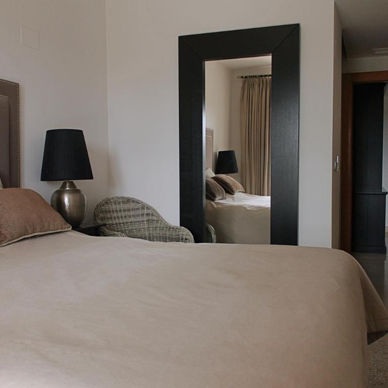 Garden App. Golf at Sea Estepona - Three-Bedroom Apartment with Water View - 21