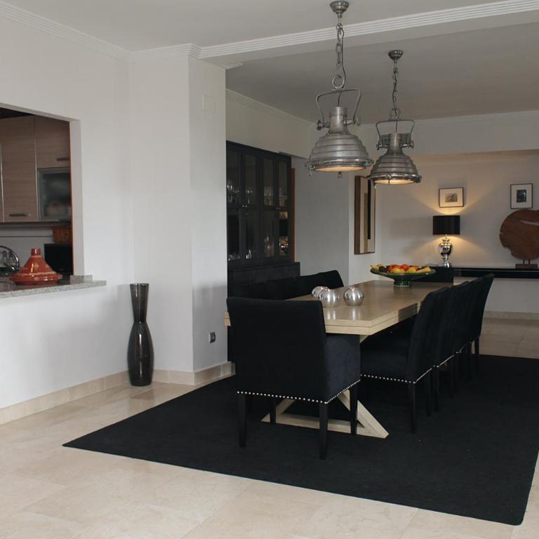 Garden App. Golf at Sea Estepona - Three-Bedroom Apartment with Water View - 19
