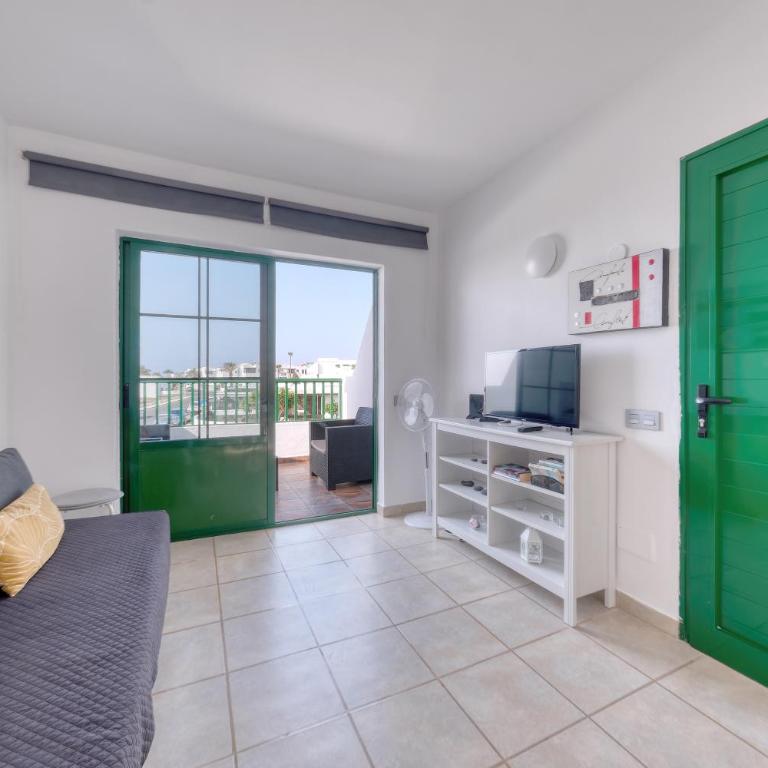 Suite Cozy Relax - Pool and 400 M to the Beach By Lanzarote Vacation Homes - Apartamento con vistas al jardín - 5