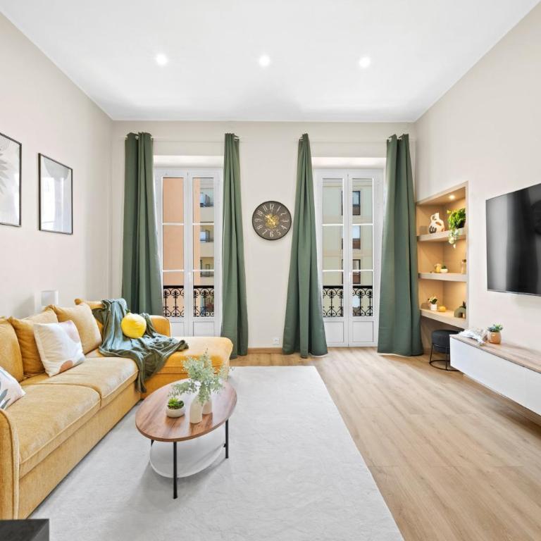 Dolce vita emplacement central parking bord de mer - Appartement - 3