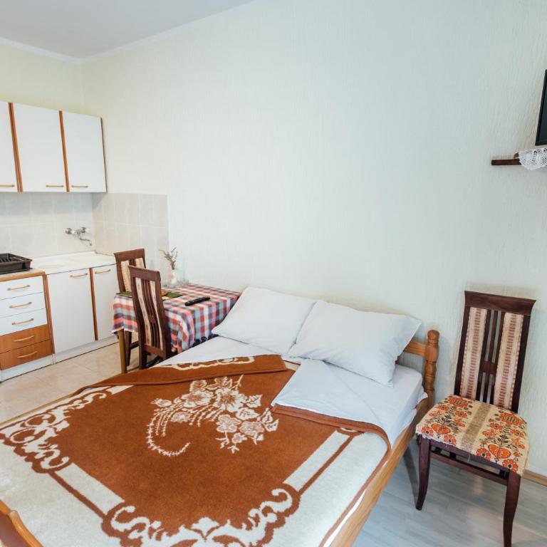 Guest House Bajceta - Standard Triple Room - 7