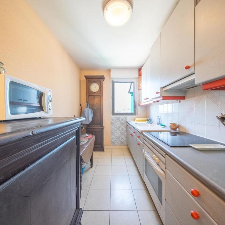 Grand Appartement Familial Vue Port avec Piscine - Appartement - 6