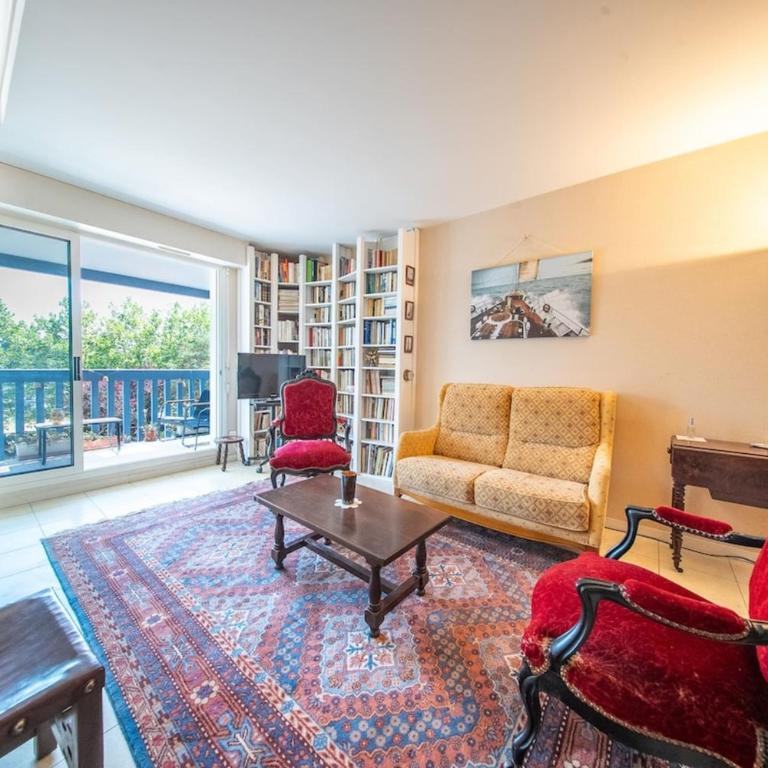 Grand Appartement Familial Vue Port avec Piscine - Appartement - 7