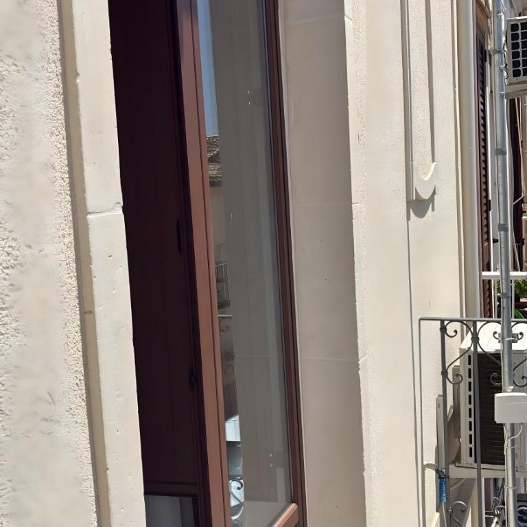 Sveva Home Experience - Appartamento Superior con 1 Camera da Letto e Balcone - 4