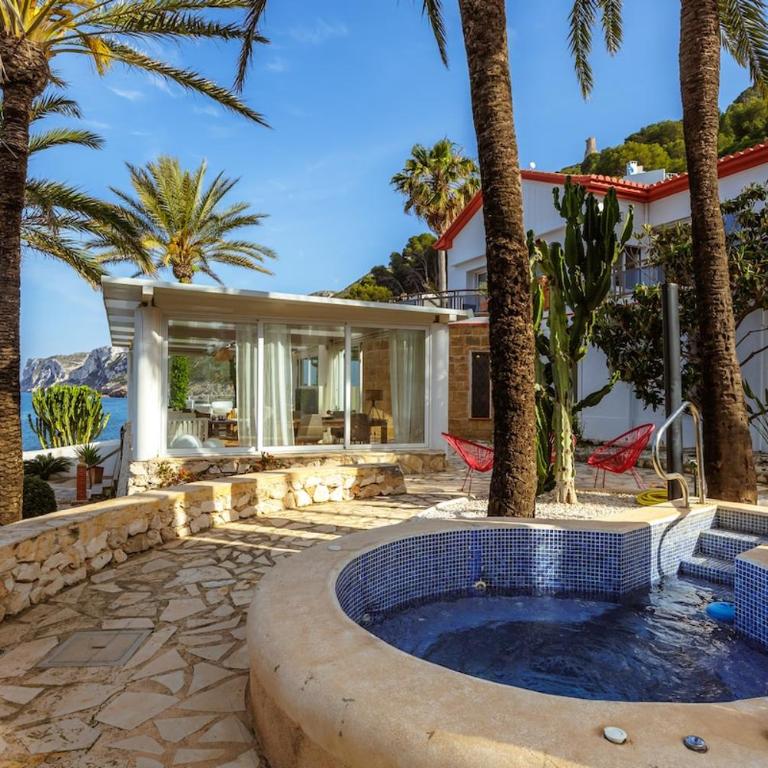 Panoramic Sea View Villa in Dénia - Villa - 25