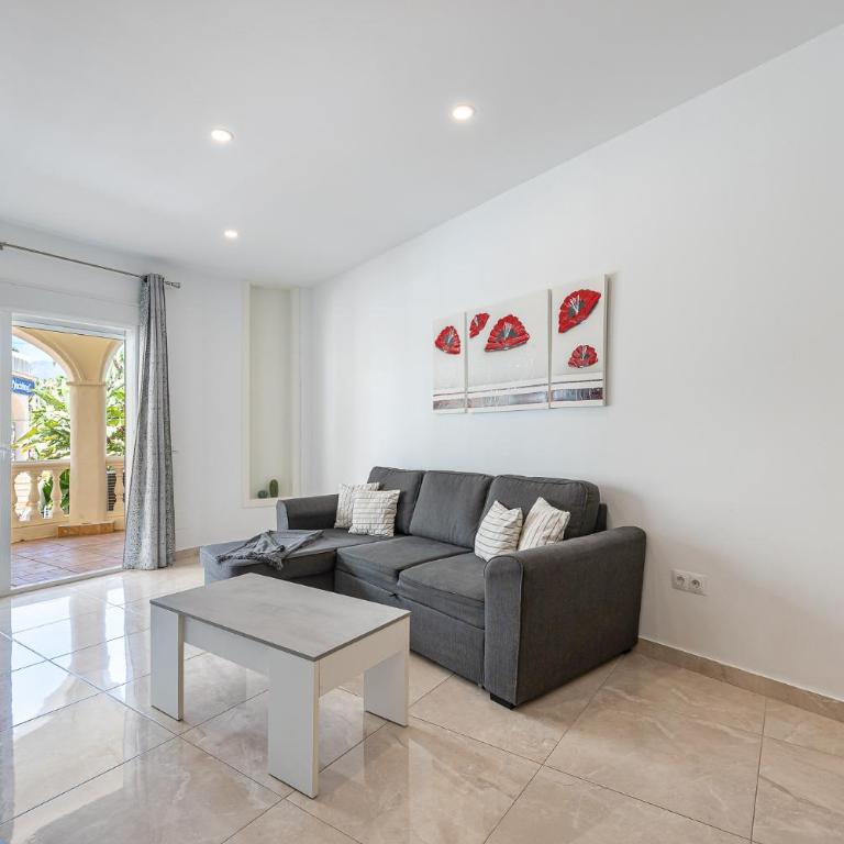 797 HOLIDAY RENTALS- Apartamento dentro de Puerto Marina-Playa a 1 min - Apartment - Ground Floor - 7