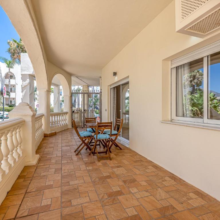 797 HOLIDAY RENTALS- Apartamento dentro de Puerto Marina-Playa a 1 min - Apartment - Ground Floor - 21