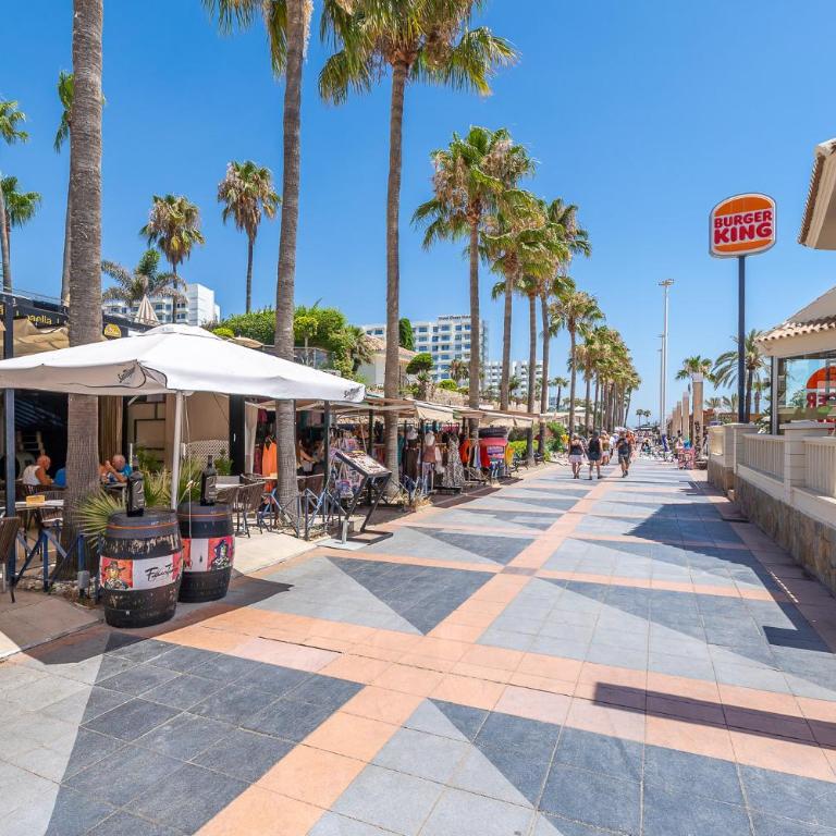 797 HOLIDAY RENTALS- Apartamento dentro de Puerto Marina-Playa a 1 min - Apartment - Ground Floor - 23