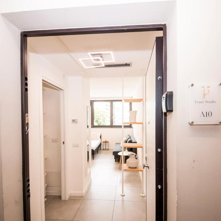 Ponti Cozy Apartment - Private Parking available, Near Navigli, Romolo Metro and Duomo - Appartamento Superior - 22