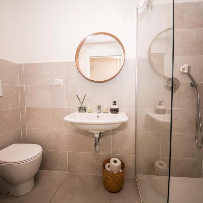 Ponti Cozy Apartment - Private Parking available, Near Navigli, Romolo Metro and Duomo - Appartamento Superior - 29