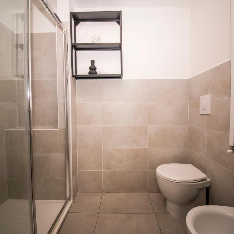 Ponti Cozy Apartment - Private Parking available, Near Navigli, Romolo Metro and Duomo - Appartamento Superior - 21