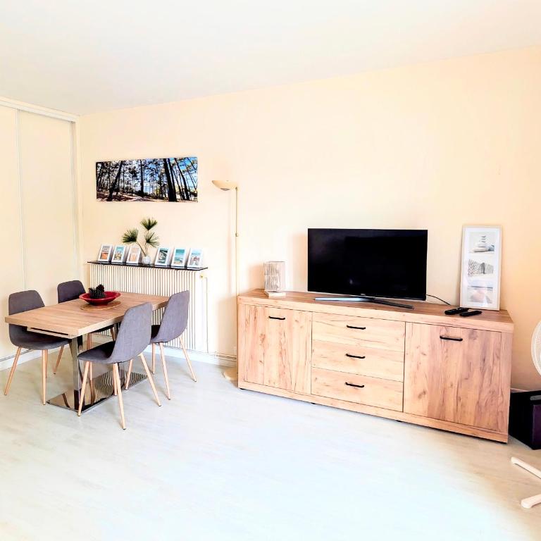 Tout Inclus - Plage Pereire - Les Abatilles - One-Bedroom Apartment - 5