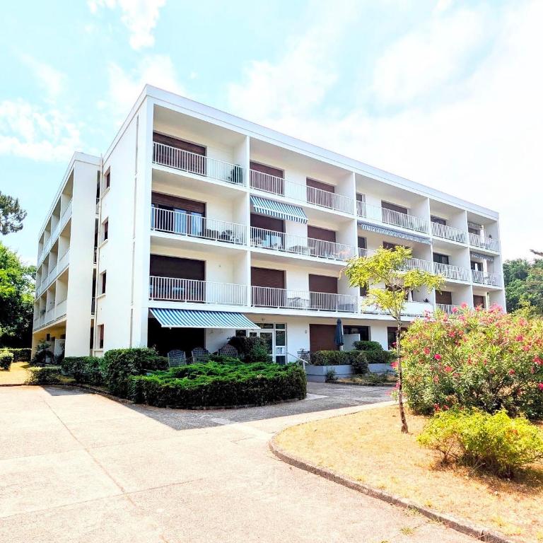 Tout Inclus - Plage Pereire - Les Abatilles - One-Bedroom Apartment - 33