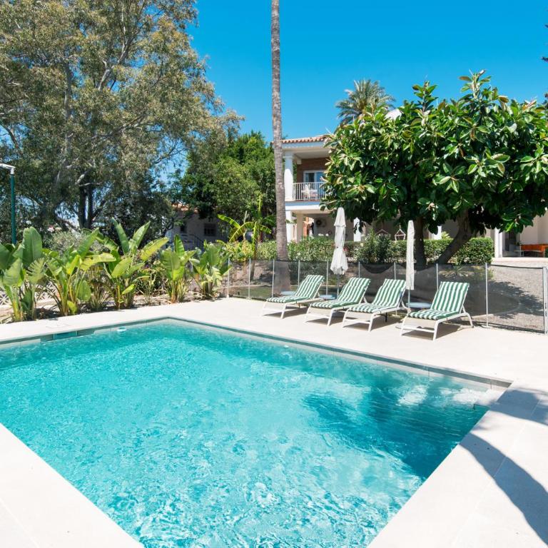 PREMIUM Family Villa in Málaga with Private Pool - Five-Bedroom House - 11
