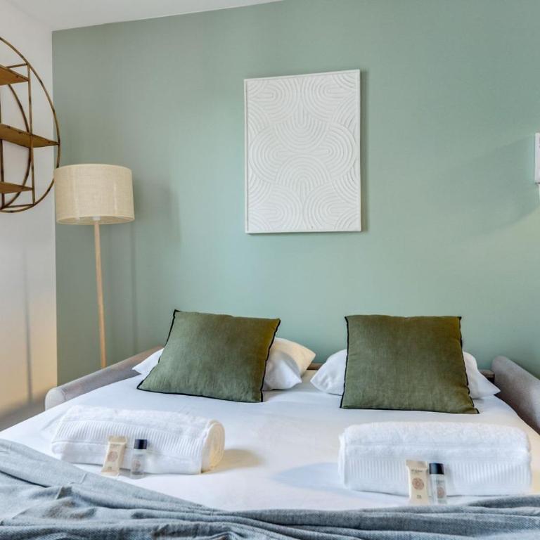 Stylish 1BR Retreat Near Gare du Nord - Appartement - 3