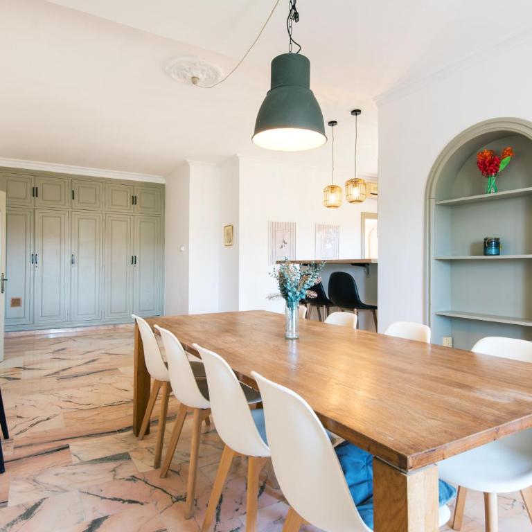 PREMIUM Family Villa in Málaga with Private Pool - Five-Bedroom House - 24