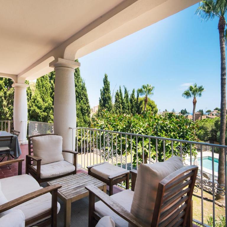 PREMIUM Family Villa in Málaga with Private Pool - Five-Bedroom House - 35