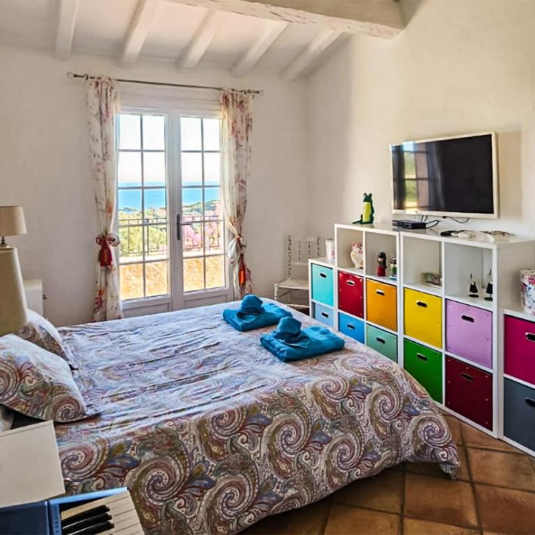 Bella Casa A Les Issambres - Casa Vacanze con 4 Camere da Letto - 20
