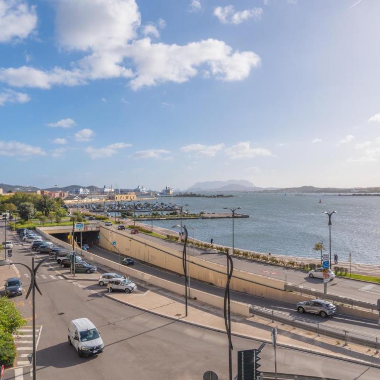 Sea View Escape Waterfront Apartment Olbia - Appartamento con Vista Mare - 24