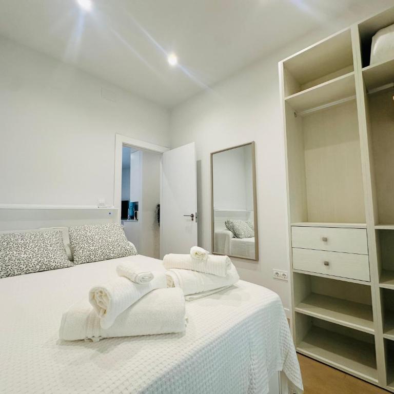 Apartamento Follow the Sun 2 Malaga Centro - Two-Bedroom Apartment - 10