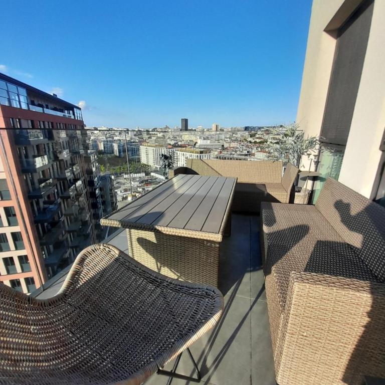 BW Libera 2 - Room #1688833601 - 2