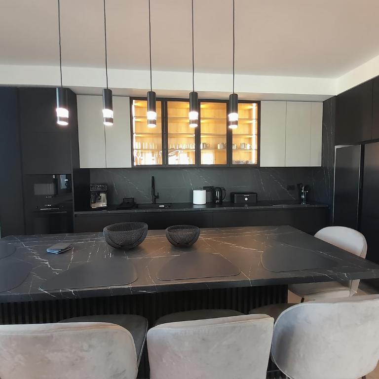 BW Libera 2 - Room #1688833601 - 7