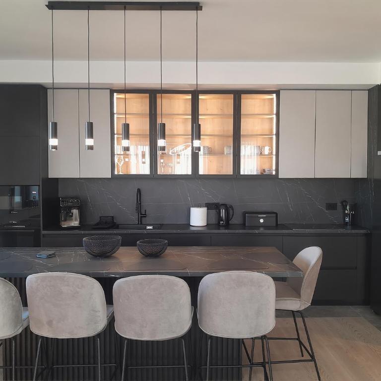 BW Libera 2 - Room #1688833601 - 10