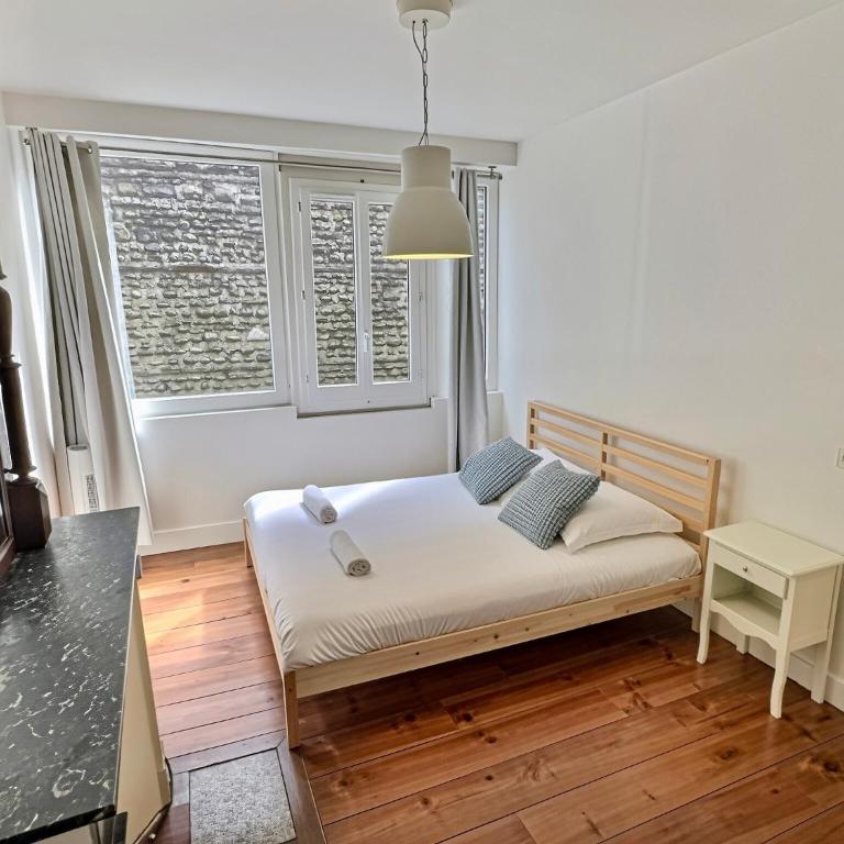 WonderHost, spacieux et calme en cœur de ville - Appartement 2 Chambres - 18