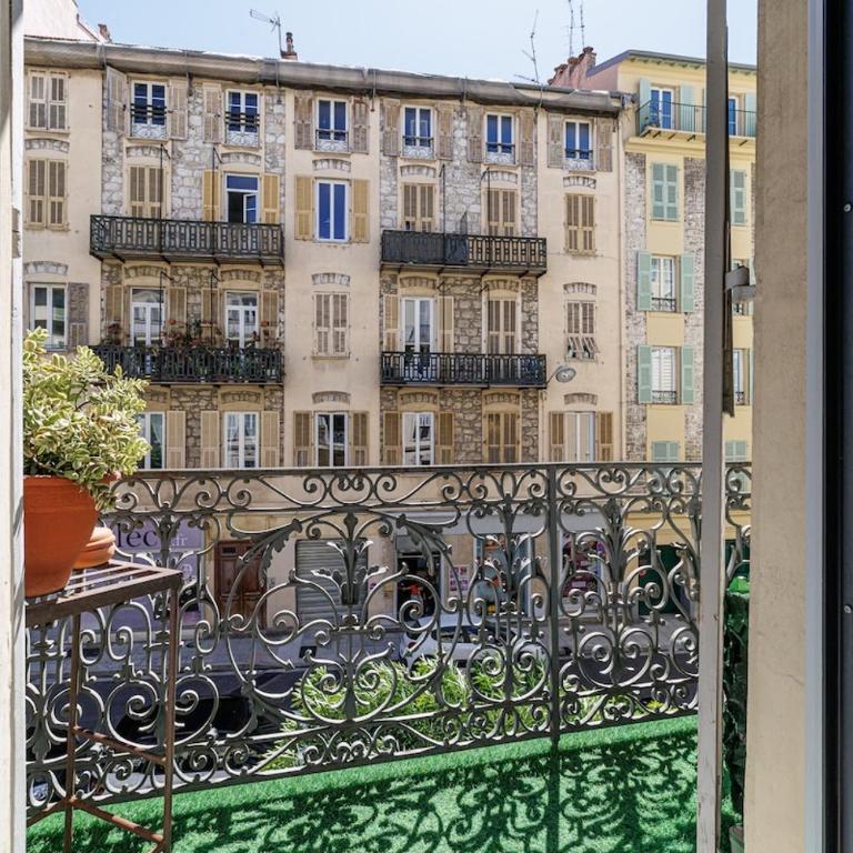 Luxurious - Appartement 3 Chambres - 38