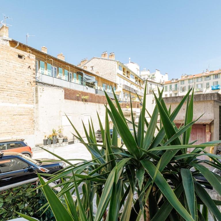 Luxurious - Appartement 3 Chambres - 66