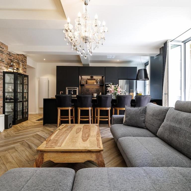 Luxurious - Appartement 3 Chambres - 67