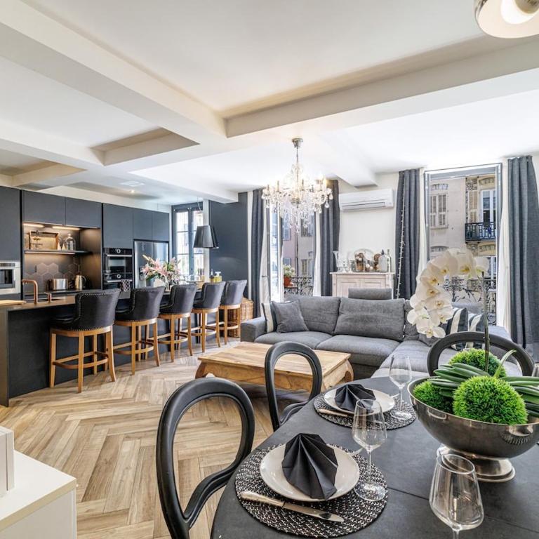 Luxurious - Appartement 3 Chambres - 81