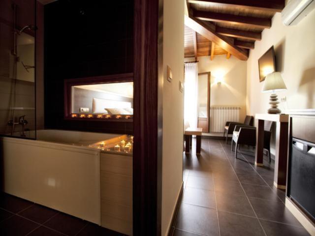 Hotel & Spa Villa de Mestas - Habitación Doble Superior con acceso al spa - 6