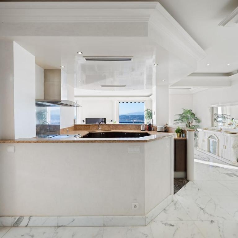 Sun, Sea and Elegance - Appartement 2 Chambres - 26