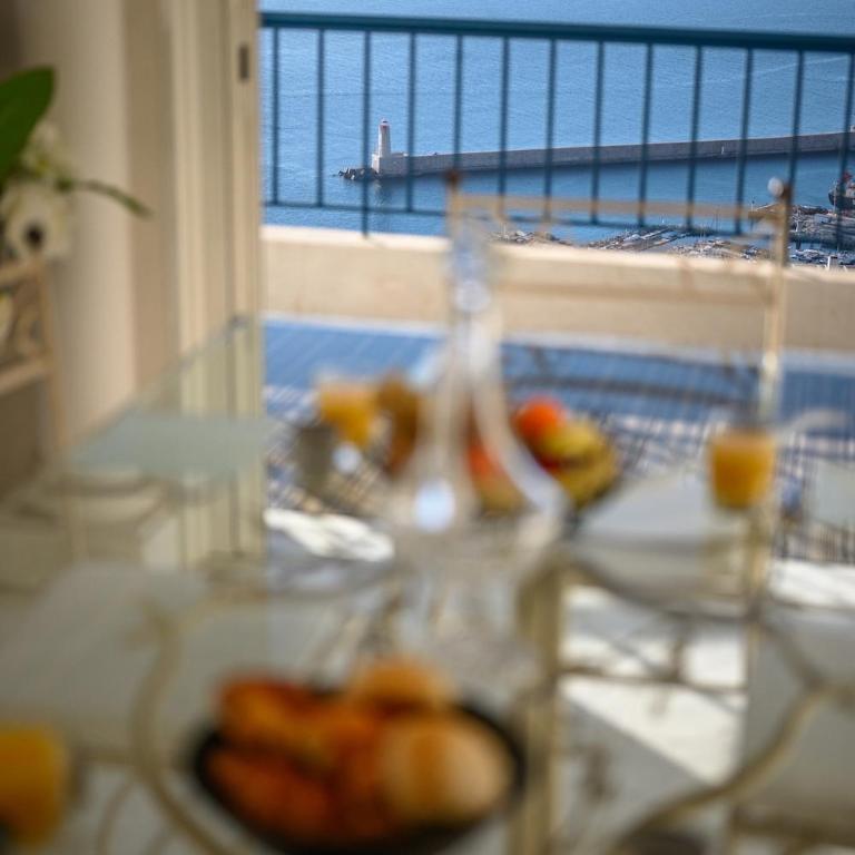 Sun, Sea and Elegance - Appartement 2 Chambres - 45