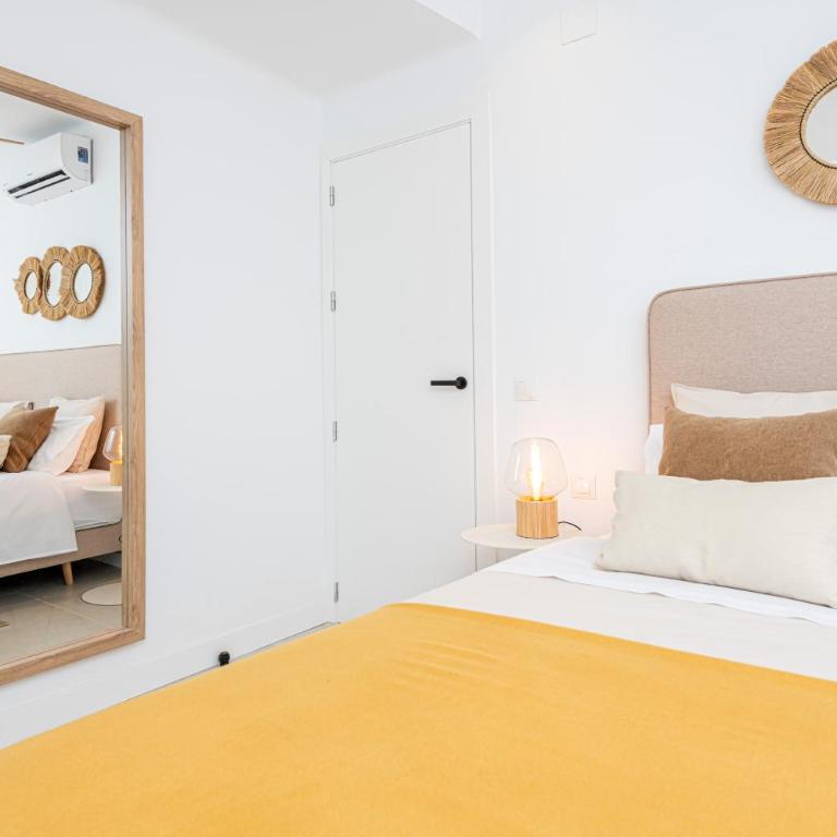 Central Atico 2BR - Two-Bedroom Apartment - 15